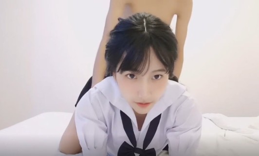 Cho Em Gái Ngây Thơ Mượn Điện Thoại Rồi Anh Trai Được Đụ Mát Ga